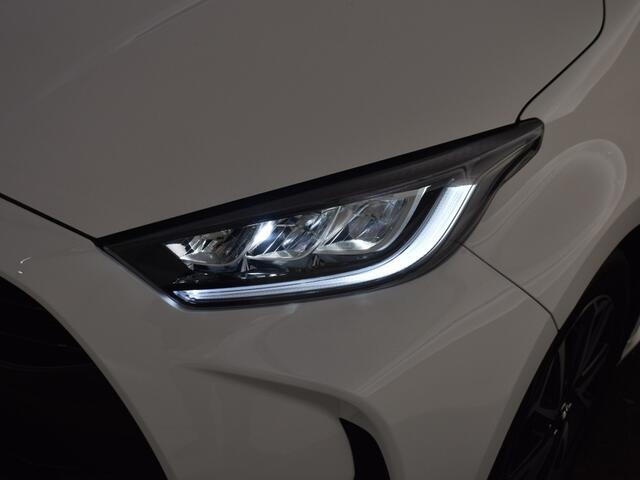 Toyota YARIS 1.5 Hybrid Dynamic | Camera | LED | Apple & Android Carplay