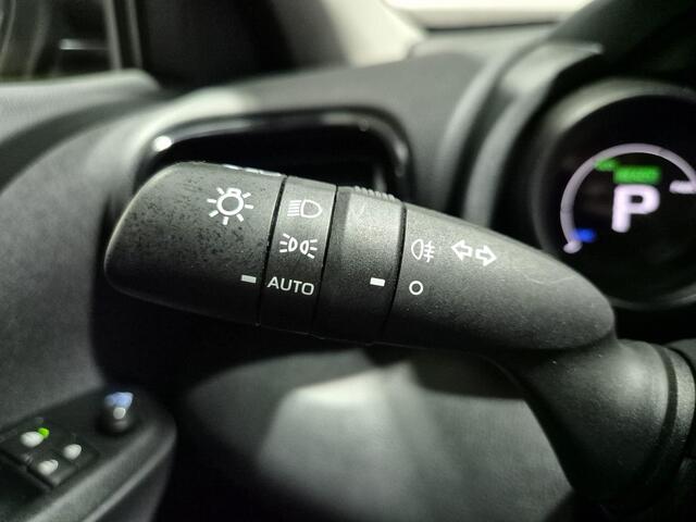 Toyota YARIS Cross 1.5 Hybrid Active | Apple CarPlay/Android Auto Navigatie | Adaptive Cruise Control | Achteruitrijcamera | Toyota garantie tot 2033!