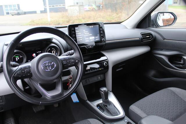 Toyota YARIS Cross 1.5 Hybrid Active | Rijklaar | Parelmoerlak | Apple/Android | Clima | Adaptive cruise | Camera