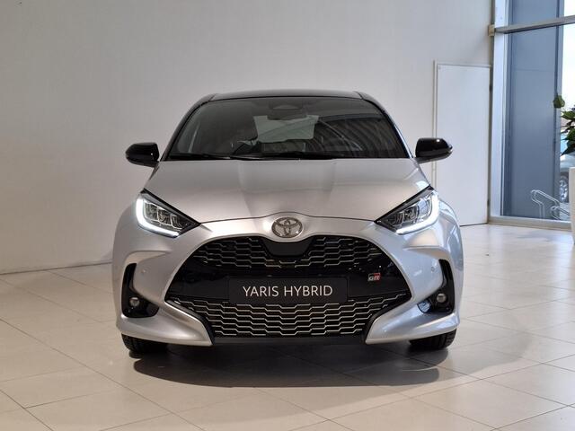 Toyota YARIS 1.5 Hybrid 130 GR Sport | Gr-sport plus pack | Nieuw op voorraad |