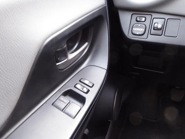 Toyota YARIS 1.0 VVT-i Aspiration, dec-2016 AIRCO, CAMERA, 5DRS, EL PAKKET, NW STAAT!!