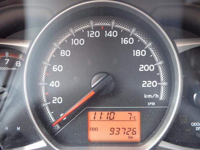 Toyota YARIS 1.0 VVT-i Aspiration, dec-2016 AIRCO, CAMERA, 5DRS, EL PAKKET, NW STAAT!!
