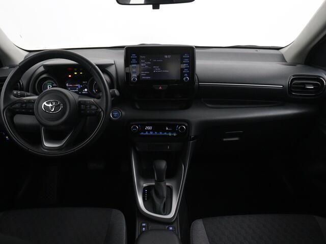 Toyota YARIS 1.5 Hybrid Dynamic | Adaptive Cruise Control | Camera | Apple Carplay/Android Auto | LED | Climate Control |