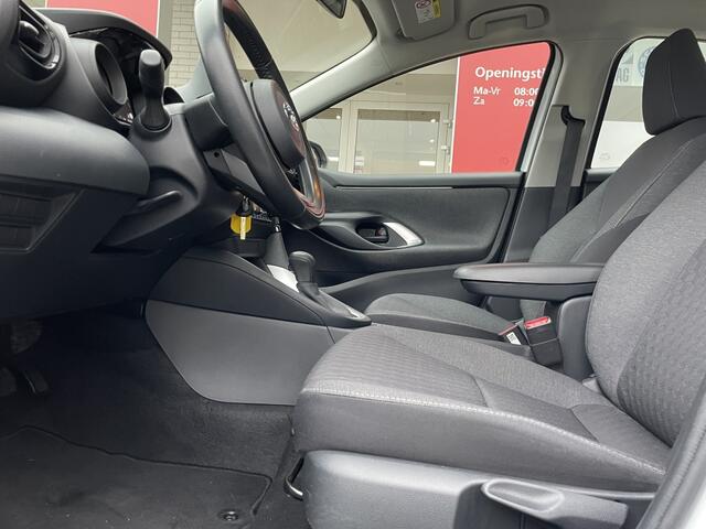 Toyota YARIS 1.5 Hybrid 115 Dynamic | Apple Carplay/Android Auto | DAB | Acht