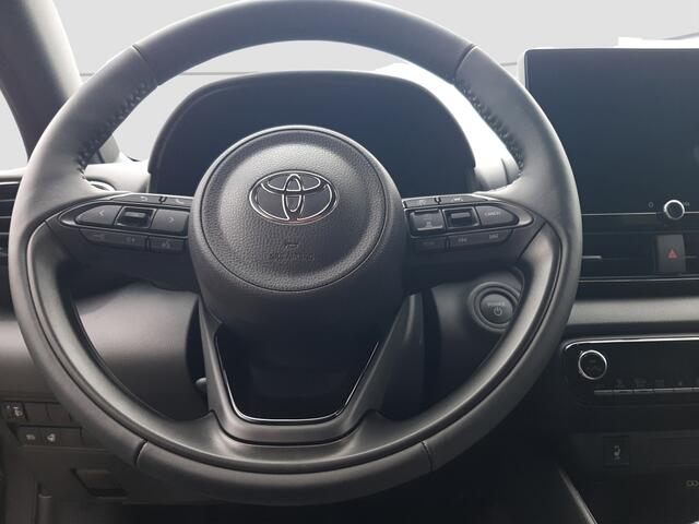 Toyota YARIS 1.5 Hybrid 130 Executive *DEMO*