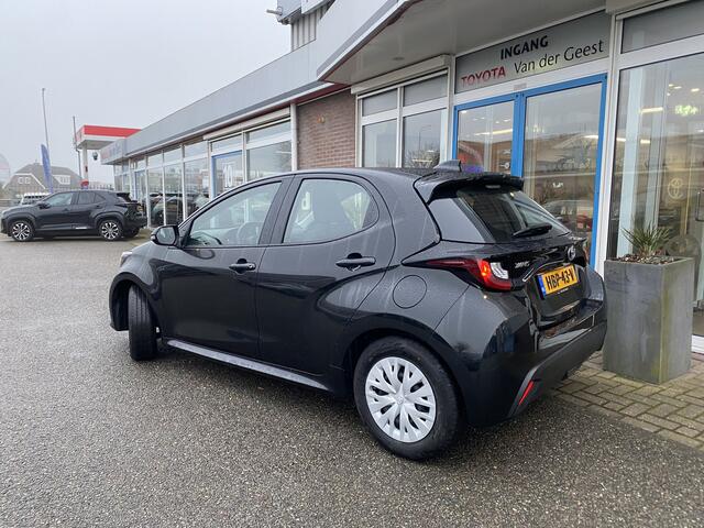 Toyota YARIS 1.5 Hybrid Active