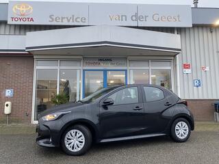toyota-yaris-1.5-hybrid-active