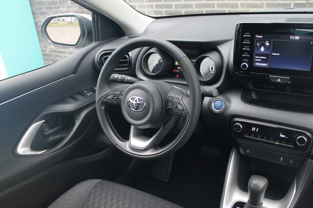 Toyota YARIS 1.5 Hybrid Team - Carplay - NIEUW nog geen kilometers