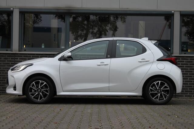 Toyota YARIS 1.5 Hybrid Team - Carplay - NIEUW nog geen kilometers