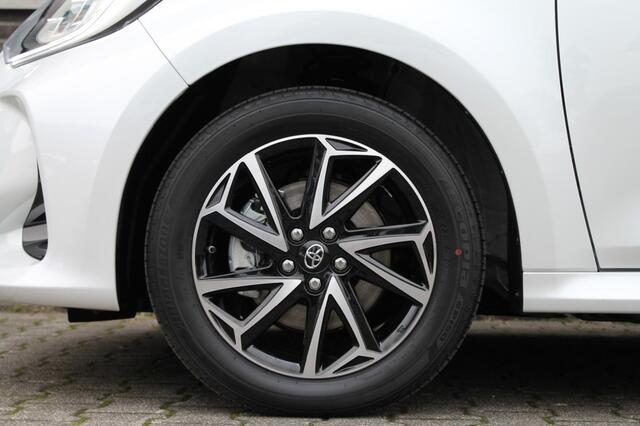 Toyota YARIS 1.5 Hybrid Team - Carplay - NIEUW nog geen kilometers