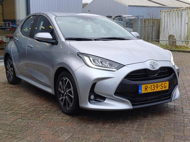 Toyota YARIS 1.5 VVT-i Dynamic | Navigatie | Carplay | Keyless |