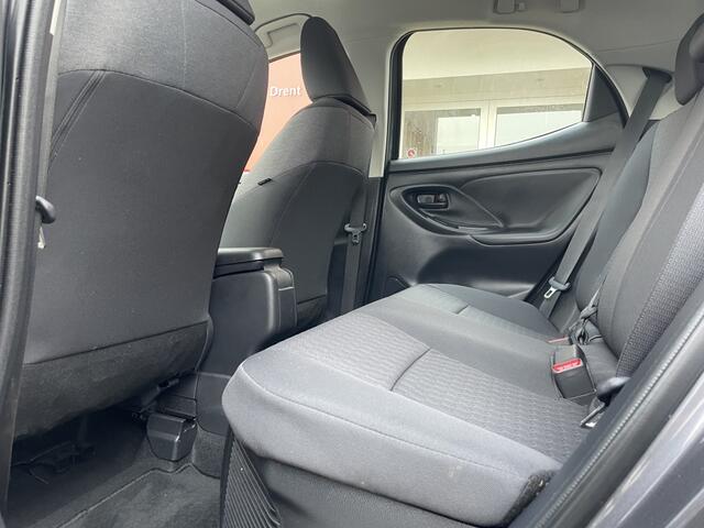 Toyota YARIS 1.5 Hybrid 115 Dynamic | Apple CarPlay Android Auto | DAB | Acht