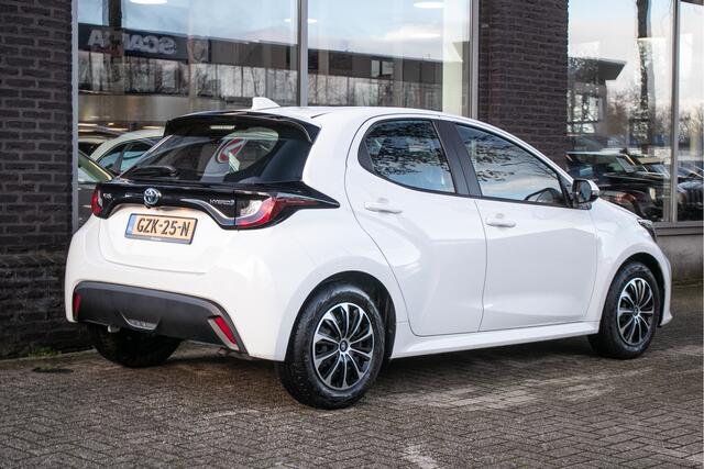 Toyota YARIS 1.5 Hybrid Active - All-in rijklrprs | clima | Apple cp/Android auto