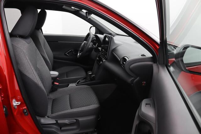 Toyota YARIS Cross 1.5 Hybrid 115 First Edition | Comfort Pakket | Nieuwe Auto | Zeer Compleet | 10 Jaar Garantie |