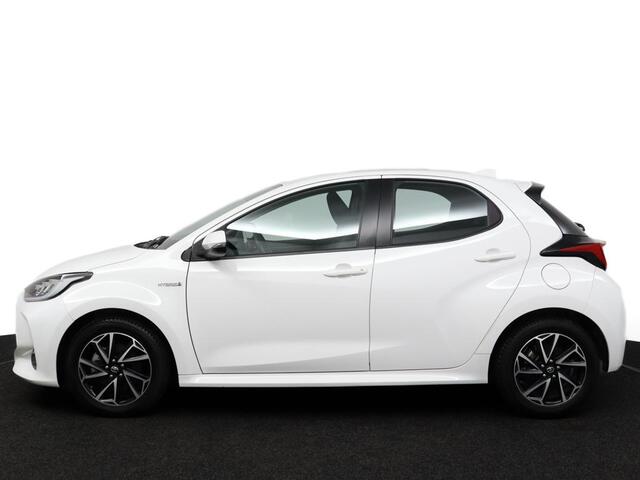 Toyota YARIS 1.5 Hybrid Dynamic | Adaptive Cruise Control | Lichtmetalen velgen | Achteruitrijcamera | Keyless Entry | 10 jaar garantie! |