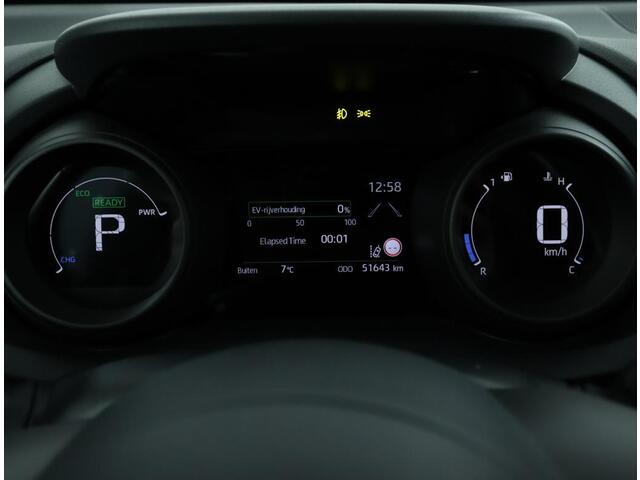 Toyota YARIS 1.5 Hybrid Dynamic | Adaptive Cruise Control | Lichtmetalen velgen | Achteruitrijcamera | Keyless Entry | 10 jaar garantie! |