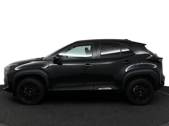 Toyota YARIS Cross 1.5 Hybrid 115 Black Edition | Stoelverwarming | Stuurwielverwarming | Parkeersensoren | Dode Hoek Detectie | Navigatie | Adaptive Cruise Control | Climate Control | All Season banden |