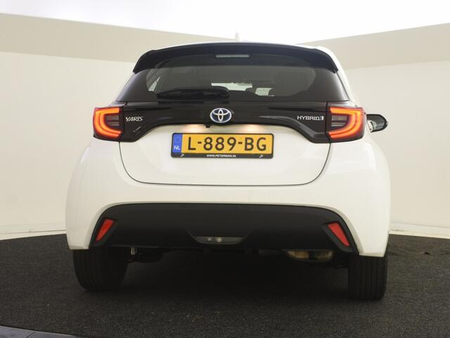 Toyota YARIS 1.5 Hybrid Dynamic | Camera | Apple & Android Carplay