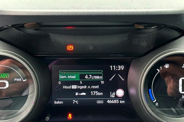Toyota YARIS 1.5 Hybrid Dynamic Carplay / Camera / Stoel verw.
