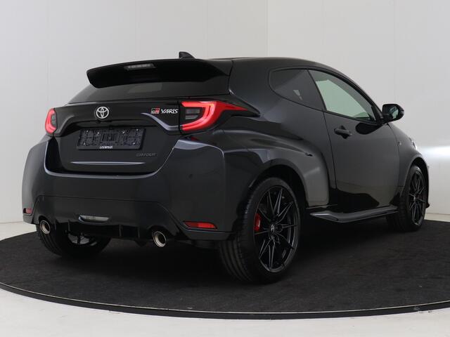 Toyota YARIS 1.6 GR Performance *nieuw* Rijklaar