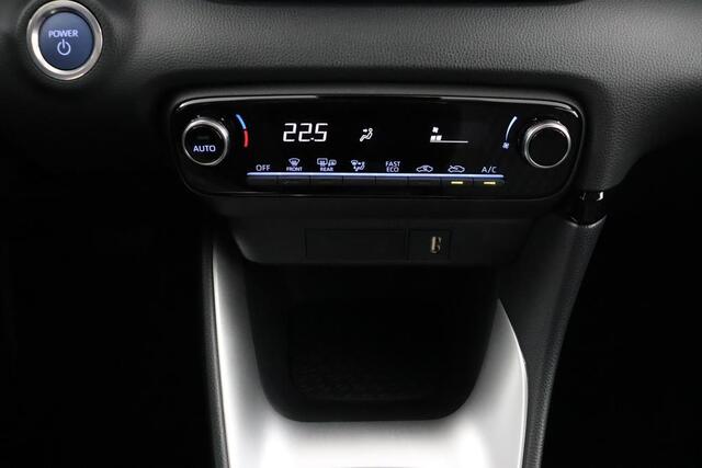 Toyota YARIS 1.5 Hybrid Dynamic | Carplay | Camera | Keyless | Adaptieve-Cruise |