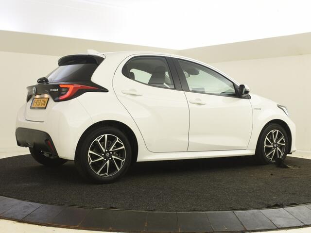 Toyota YARIS 1.5 Hybrid Dynamic | Camera | Apple & Android Carplay