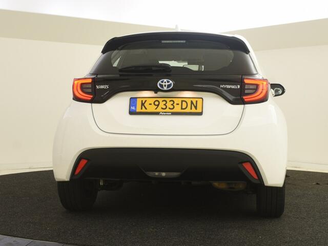 Toyota YARIS 1.5 Hybrid Dynamic | Camera | Apple & Android Carplay