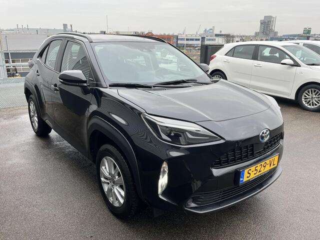 Toyota YARIS Cross 1.5 Hybrid Active Apple carplay en/of Android auto navigatie, Achteruitrijcamera, Adaptieve cruise control, Climate control, NL-auto, BTW-auto