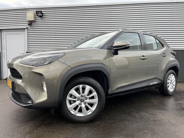 Toyota YARIS Cross 1.5 VVT-I Active Trekhaak, Apple carplay en/of Android auto navigatie, Achteruitrijcamera, Adaptieve cruise control, Climate control, NL-auto, BTW-auto