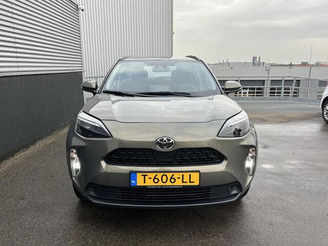 Toyota YARIS Cross 1.5 VVT-I Active Trekhaak, Apple carplay en/of Android auto navigatie, Achteruitrijcamera, Adaptieve cruise control, Climate control, NL-auto, BTW-auto