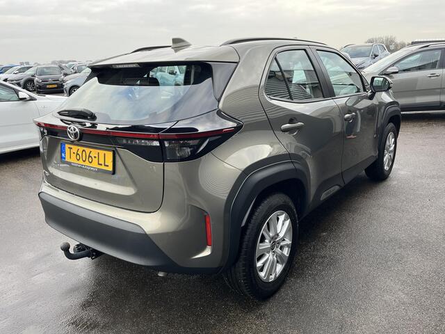 Toyota YARIS Cross 1.5 VVT-I Active Trekhaak, Apple carplay en/of Android auto navigatie, Achteruitrijcamera, Adaptieve cruise control, Climate control, NL-auto, BTW-auto