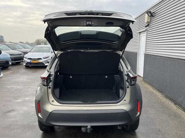 Toyota YARIS Cross 1.5 VVT-I Active Trekhaak, Apple carplay en/of Android auto navigatie, Achteruitrijcamera, Adaptieve cruise control, Climate control, NL-auto, BTW-auto