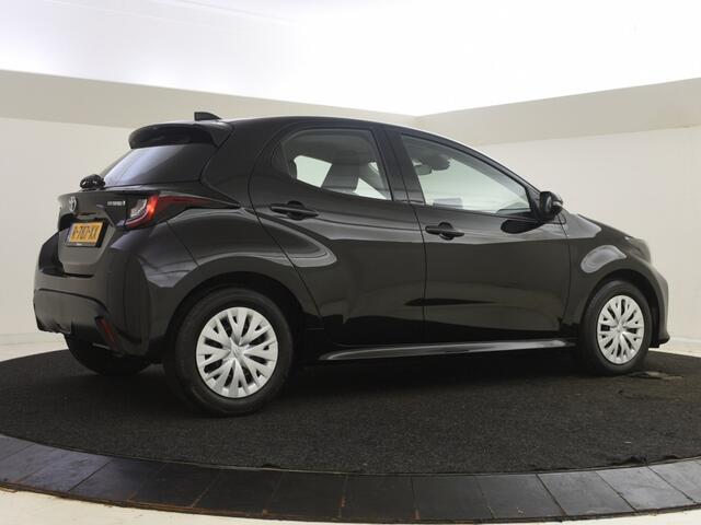 Toyota YARIS 1.5 Hybrid Active | Camera | Carplay & Android auto