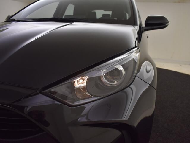 Toyota YARIS 1.5 Hybrid Active | Camera | Carplay & Android auto