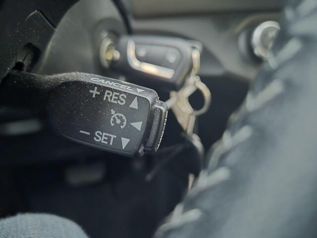 Toyota YARIS 1.5 Hybrid Aspiration Nederlandse auto, slechts 94.000KM
