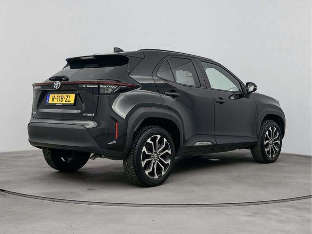 Toyota YARIS Cross 1.5 Hybrid Dynamic | Navigatie | Climate Control | Cruise Control Adapties | LM velgen | Apple Carplay/Android Auto |