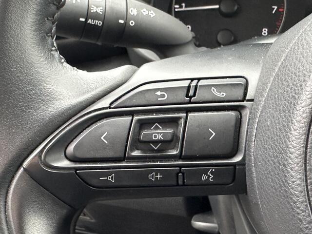 Toyota YARIS 1.5 VVT-i Active Carplay, NL Auto, slechts 21000km, Garantie tot 2033!
