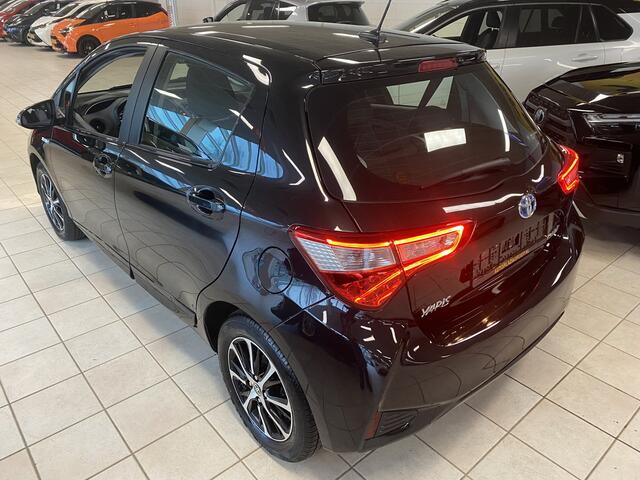 Toyota YARIS 1.5 Hybrid Dynamic Edition