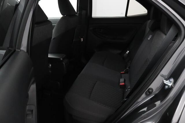 Toyota YARIS Cross 1.5 Hybrid 115 First Edition | Navigatie | Nieuwe Auto | Direct Beschikbaar | Keyless Entry |