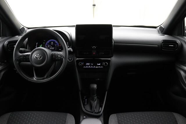 Toyota YARIS Cross 1.5 Hybrid 115 First Edition | Navigatie | Nieuwe Auto | Direct Beschikbaar | Keyless Entry |