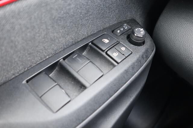 Toyota YARIS 1.5 Hybrid Tokyo Sport Head-up/Stuur/Stoelverwarming
