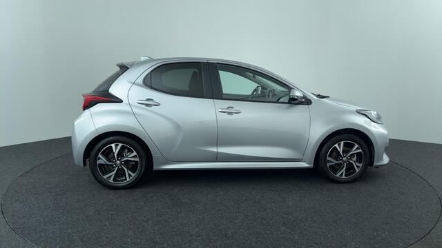 Toyota YARIS 1.5 Hybrid 115 First Edition Locatie Weert