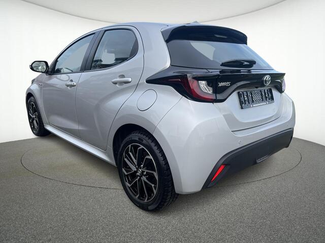 Toyota YARIS 1.5 Hybrid Carplay / PDC / 16'' LMV / Stoel/stuurverwarming