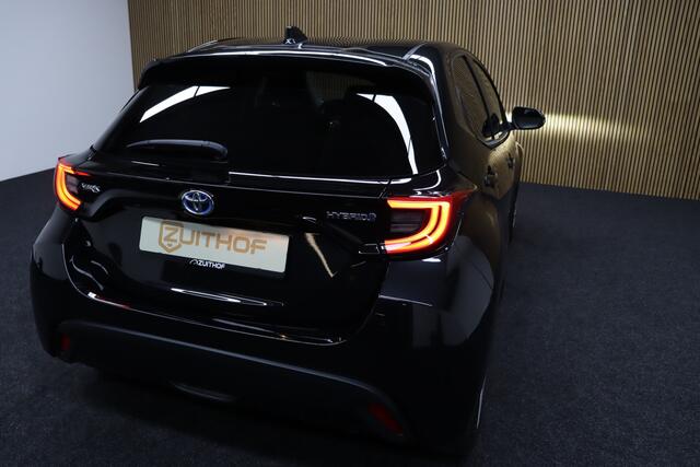 Toyota YARIS 1.5 Hybrid Business Plus | Adaptive-cruise | Camera | Stoelverwarming