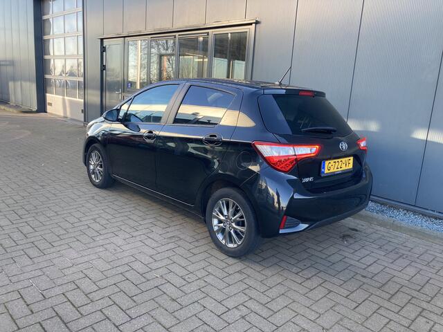 Toyota YARIS 1.5 VVT-i Dynamic Automaat 5-drs. CAMERA/KEYLESS/CRUISE/15INCH