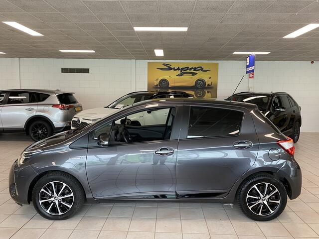 Toyota YARIS 1.5 Hybrid Dynamic Edition