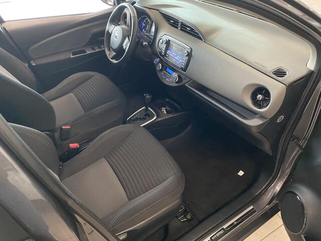 Toyota YARIS 1.5 Hybrid Dynamic Edition