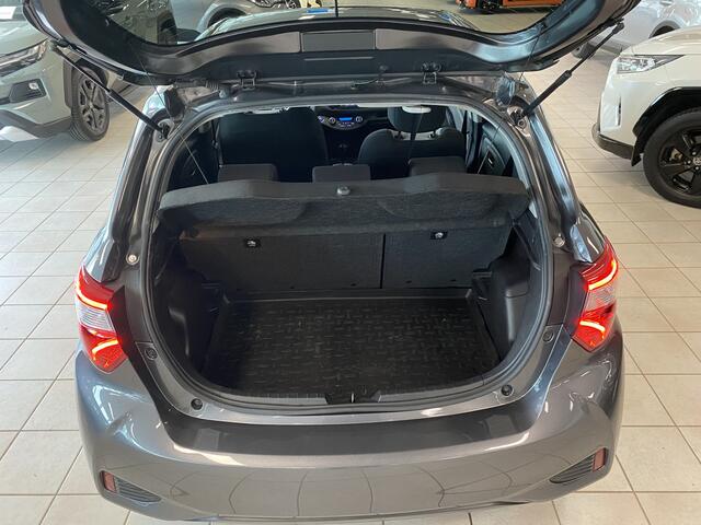 Toyota YARIS 1.5 Hybrid Dynamic Edition
