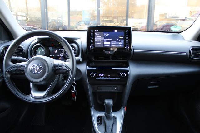 Toyota YARIS Cross 1.5 Hybrid Active | Rijklaar | Apple/Android | Clima | Adaptive cruise | Camera | NL-auto