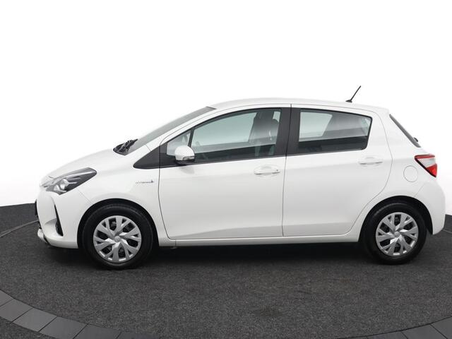 Toyota YARIS 1.5 Hybrid Active | Cruise control | Climate control | Parkeercamera |